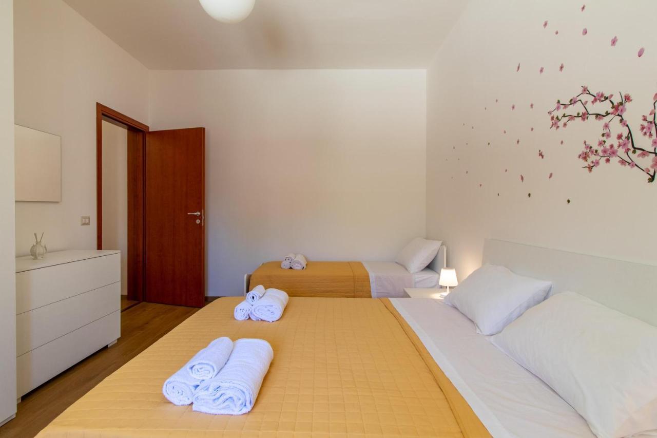 Casa Vacanza I Due Ulivi Modica Buitenkant foto