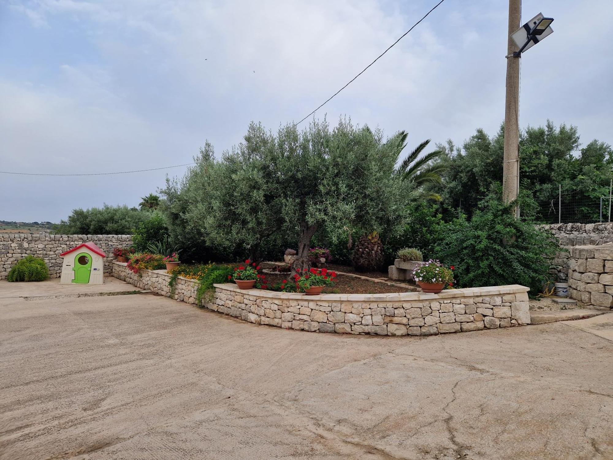 Casa Vacanza I Due Ulivi Modica Buitenkant foto